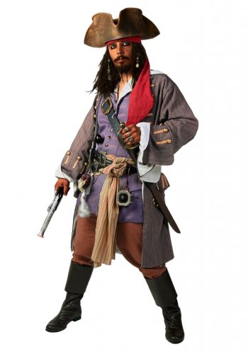 Realistic Caribbean Pirate Costume