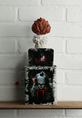 IT Pennywise Burst a Box Collectible