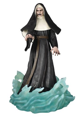 Diamond Select The Nun Gallery PVC Statue