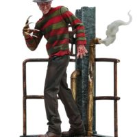 Deluxe Nightmare on Elm Street Freddy Krueger Statue