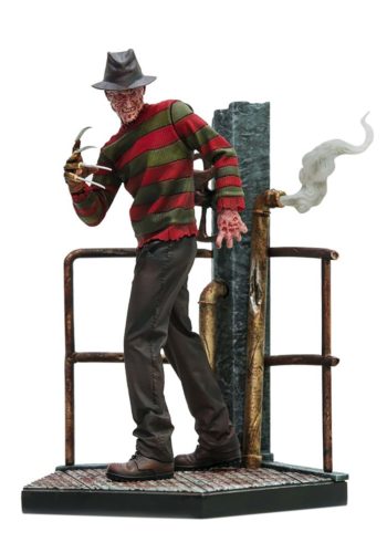 Deluxe Nightmare on Elm Street Freddy Krueger Statue