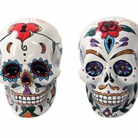 Pacific Giftware Day of The Dead Skulls Salt Pepper Shakers Figurine Home Decor, Multi-Colored, 5 x 2