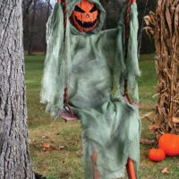 Swinging Dead Pumpkin 5' Halloween Decoration