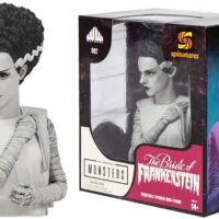 The Bride of Frankenstein Bust - Spinature