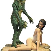 DIAMOND SELECT TOYS Universal Monsters Select: Creature from The Black Lagoon Action Figure