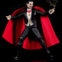 6.75" Universal Monsters Dracula Collectible Figure