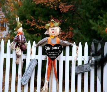 Halloween Door Decorations - Cute Halloween Welcome Sign for Front Door with Rope Hanger - Halloween Signs Wall Horror Decor - Aesthetic Gothic Home Decor - Sturdy Thick Wood Made 9.5'' X 8.5'' X 1''