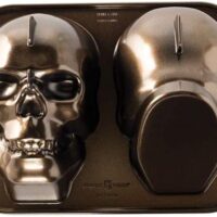 Nordic Ware Haunted Skull Pan