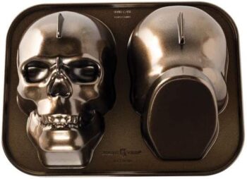 Nordic Ware Haunted Skull Pan