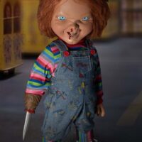 Mega Scale Child's Play 2 Talking Menacing Chucky Doll