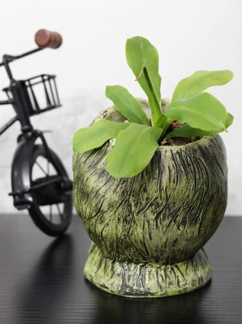 Toy Vault Cthulhu Planter Pot (5-Inch); Mini Monster Resin Planter Inspired by H.P. Lovecraft