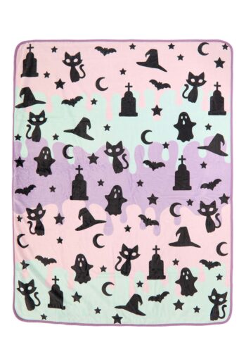 Pastel Halloween Comfy Throw Blanket