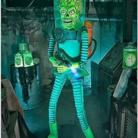 6.5 Ft Martian Warrior Animatronic - Mars Attacks!