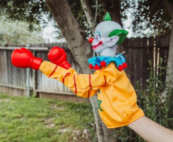 Horror Reachers Killer Klowns from Outer Space Shorty 13-Inch Boxing Puppet Toy | Retro '80s Horror Movie Collectibles