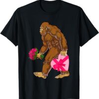 Bigfoot Sasquatch Funny Valentines Day Heart Love T-Shirt