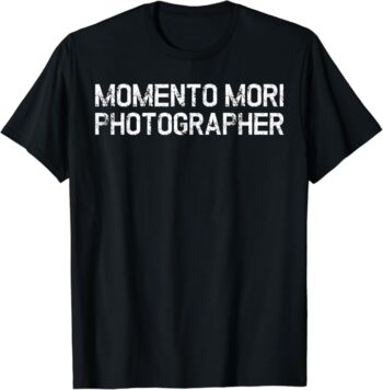 Fun Simple Momento Mori Photographer Halloween T-Shirt